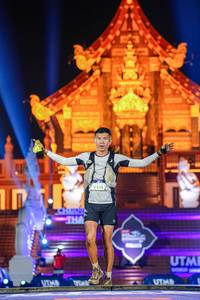 BIB: 9416, 
                            <button type="button" onclick="openModal(22348307)" class="btn btn-primary btn-sm float-right btn-popup" data-toggle="modal" data-target=".modal-high-quality">
                        <i class="fas fa-shopping-cart"></i> Add to Cart
                    </button>
                                            <button type="button" onclick="isThisMe(22348307, true)" class="btn btn-success btn-sm float-right btn-popup btn-isme hidden" data-toggle="tooltip" data-placement="bottom" title="นี่คือรูปของคุณใช่ไหม คลิกที่นี่เพื่อเอาเข้าอัลบั้ม">
                        <i class="fas fa-plus"></i> Add to album
                    </button>
                    <button type="button" onclick="isThisMe(22348307, false)" class="btn btn-warning btn-sm float-right btn-popup btn-isnotme hidden">
                        <i class="fas fa-ban"></i> Remove from album
                    </button>